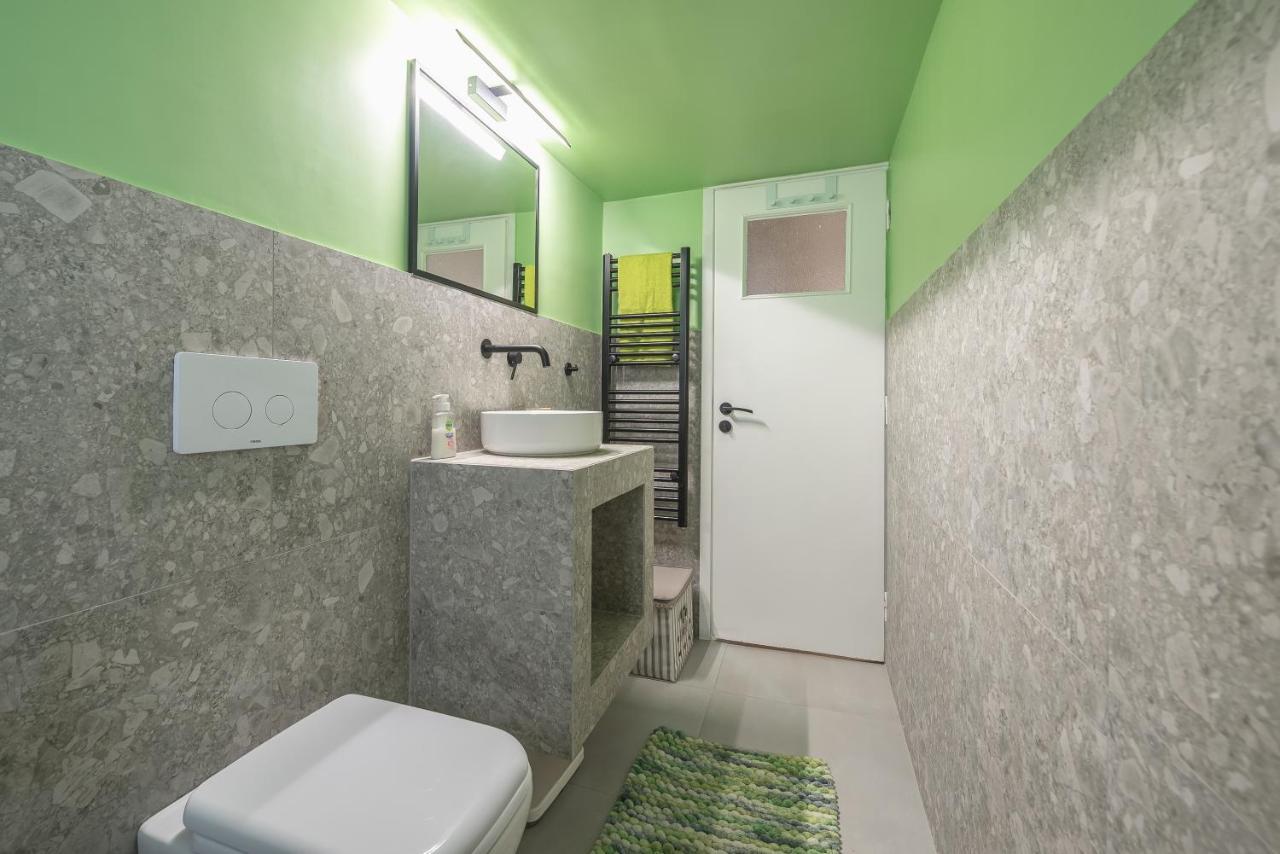 Comfy And Modern Apartment Athens Luaran gambar